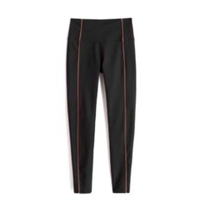 YPB (Abercrombie) sculptLUX 7/8-Length Legging